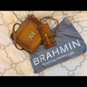 Brahmin crossbody w/ card wallet in toasted pecan